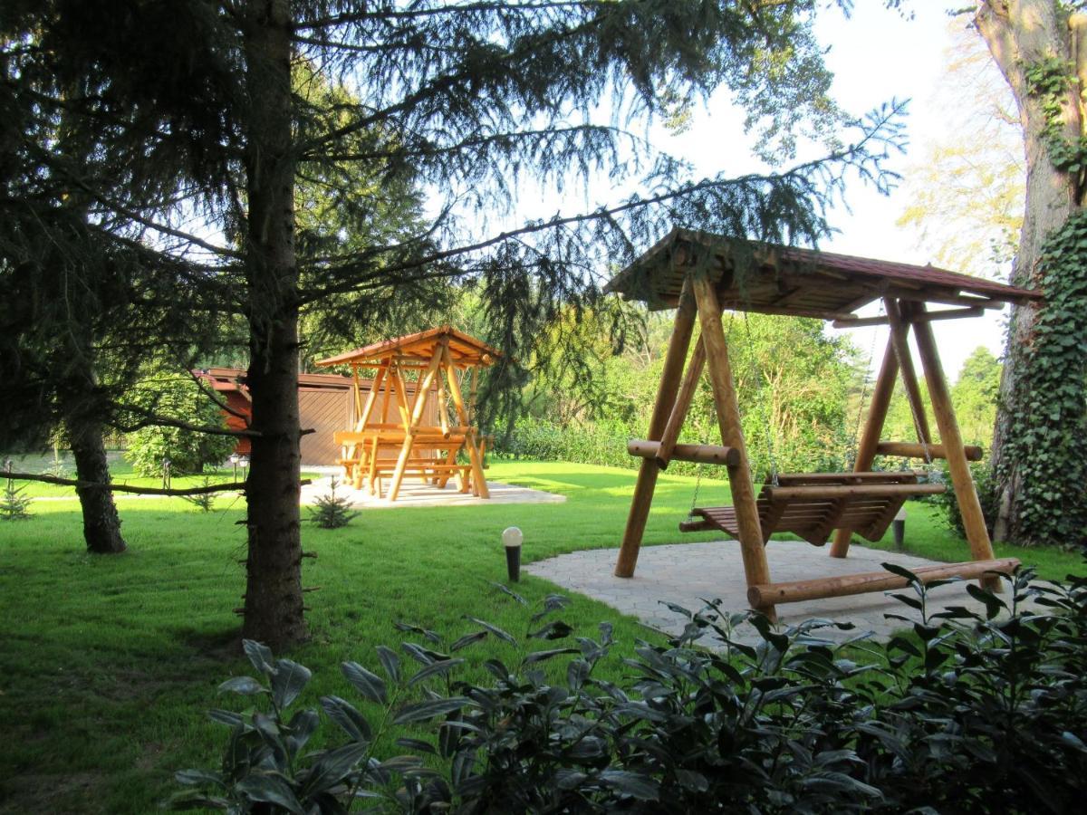 Ferienanlage Waschbaer Country Templin Extérieur photo