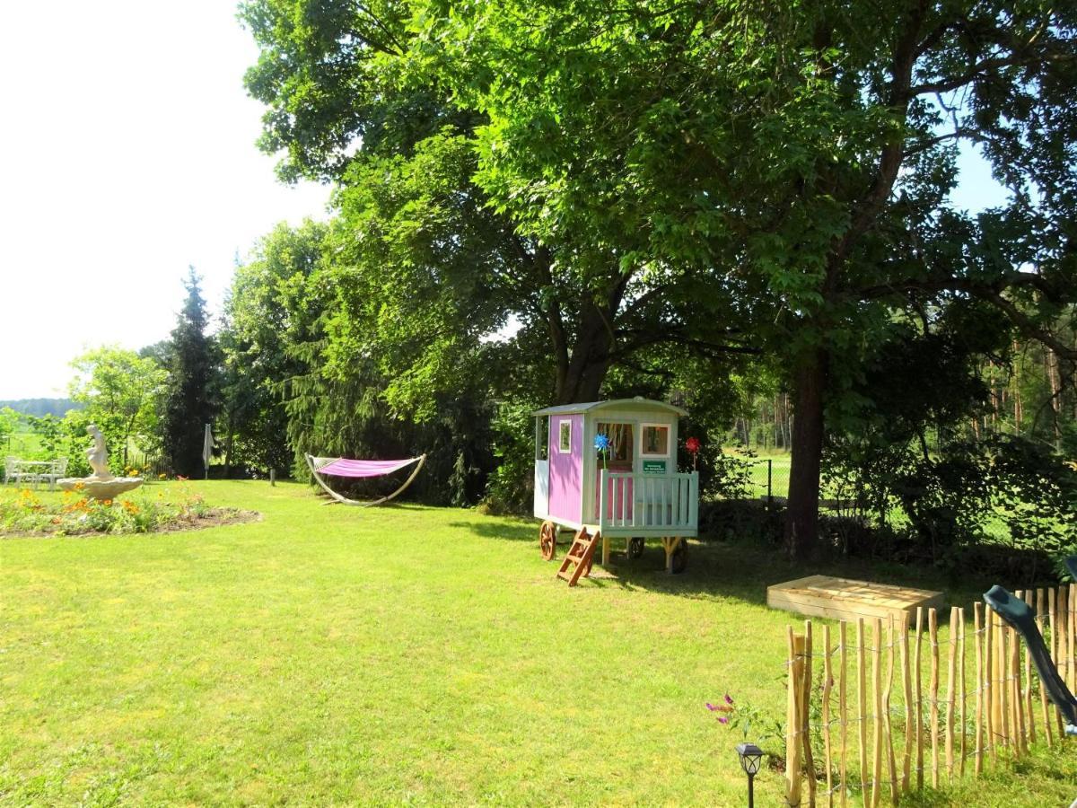 Ferienanlage Waschbaer Country Templin Extérieur photo